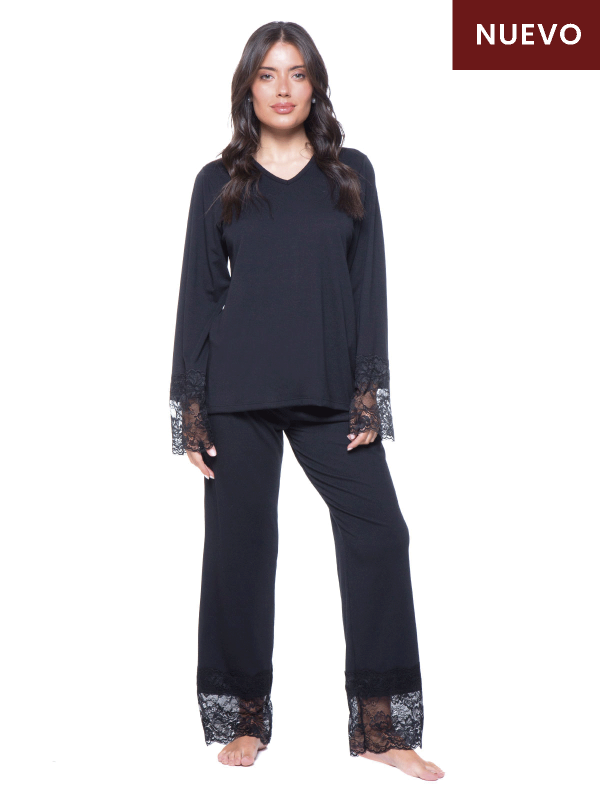 PIJAMA CON PUNTILLA - ART. 7451